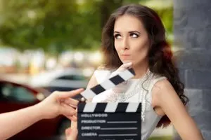 Cast Ajansları İle Ünlü Olmak Mümkün Müdür?